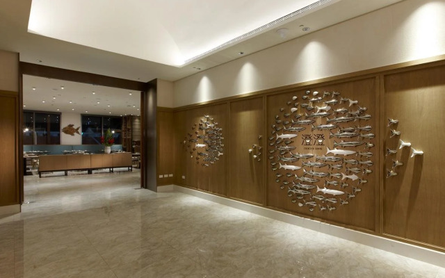 Discovery Hotel