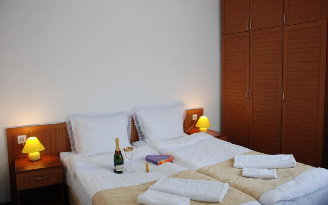 Hotel Elegant Lux