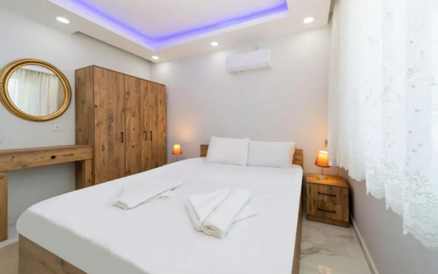 Marvelous Conservative Villa in Muratpasa