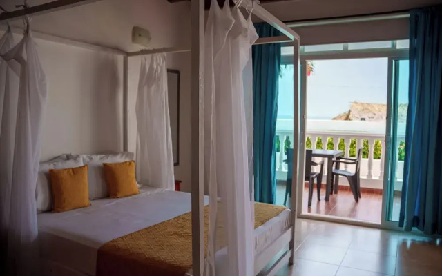 Hotel 3 Banderas Manzanillo del Mar