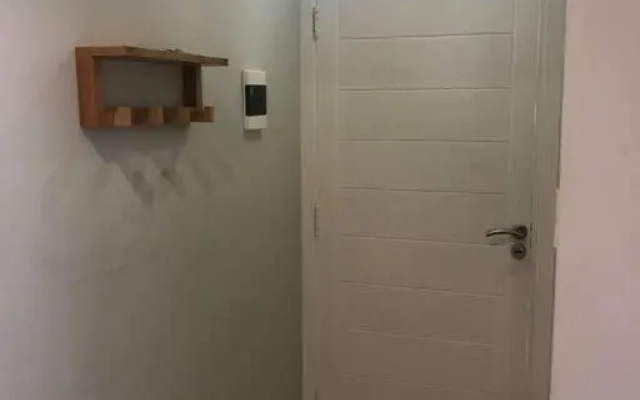 Hermoso departamento 2 amb.Zona pinos de anchorena