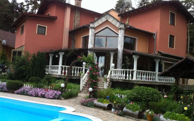 Hotel Kalvachevi