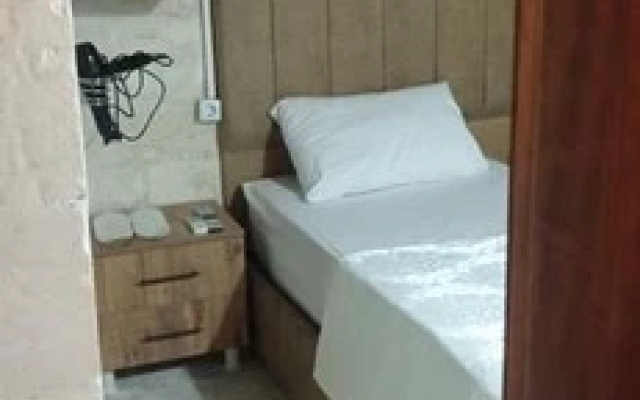 Toprak Hotel