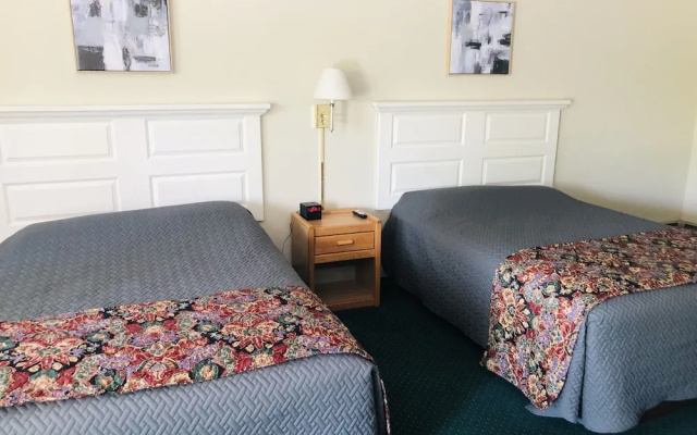 Inn at the Alpine