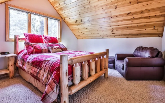 Sandy Cove - 4 Br Home