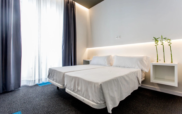 Boutique Creative Rooms