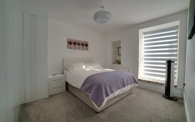 Cs Serviced Apartments