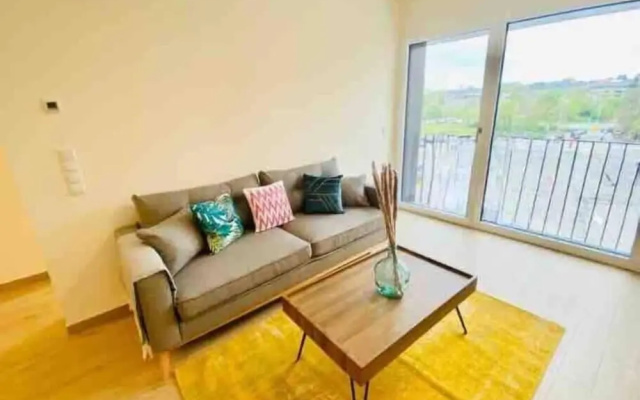 Luxury 2023 Flat in city center. Parking