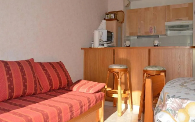 Appartement Le Lavandou, 1 pièce, 4 personnes - FR-1-251-202