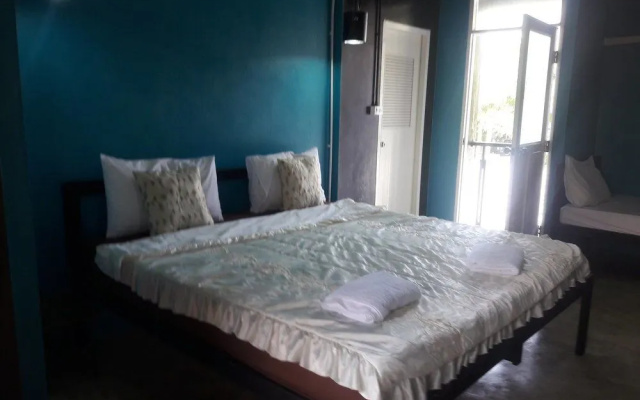 Ora House