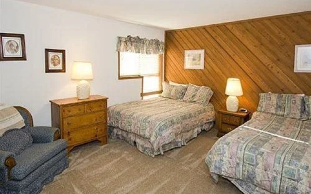 Aspen Creek Condos by Grand Mammoth Resorts