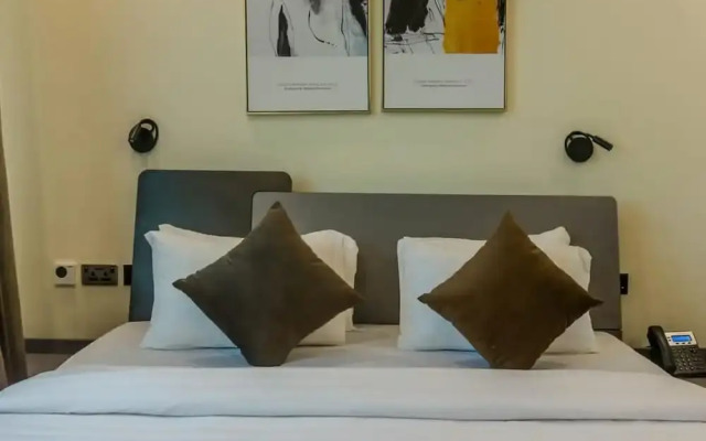 QMB Apartment