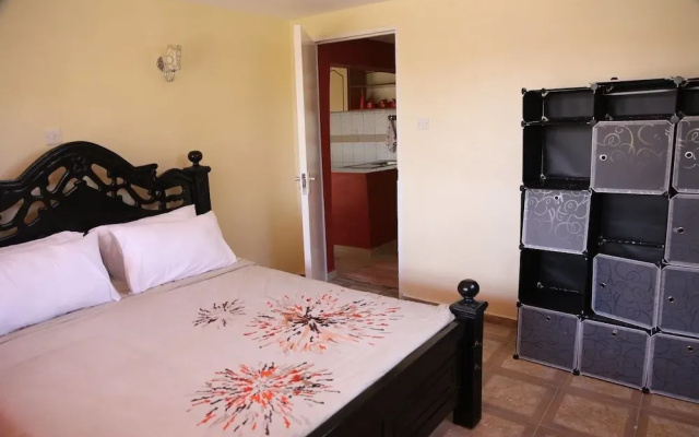 Simani Guest House