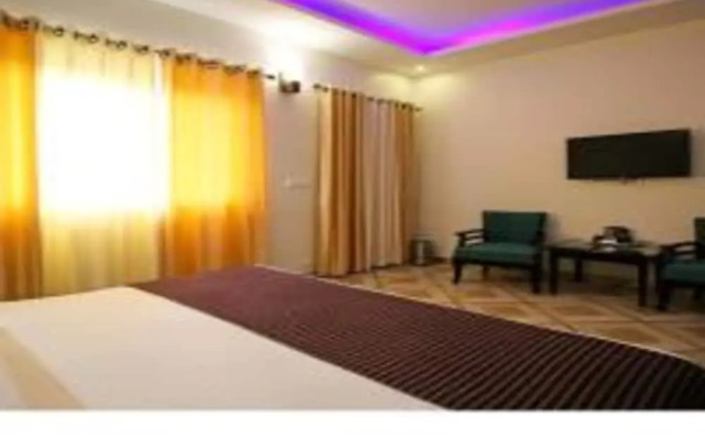 Hotel Chandra Inn Royal Rose
