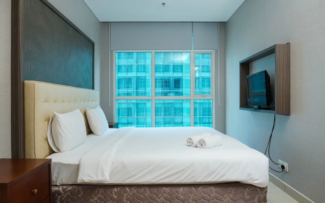 2BR Apartment at Central Park Residence near Mall