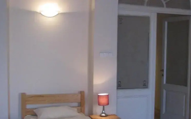 Domino Apartments
