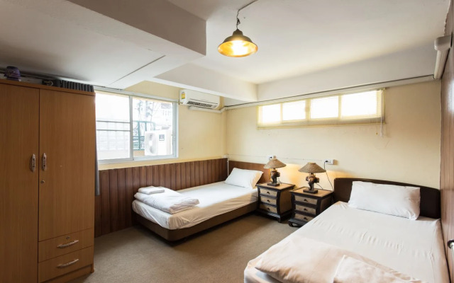 B1 Guest House