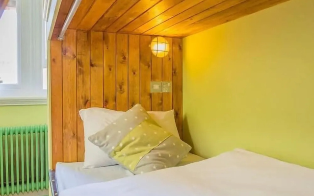 Mrs Potts Hostel