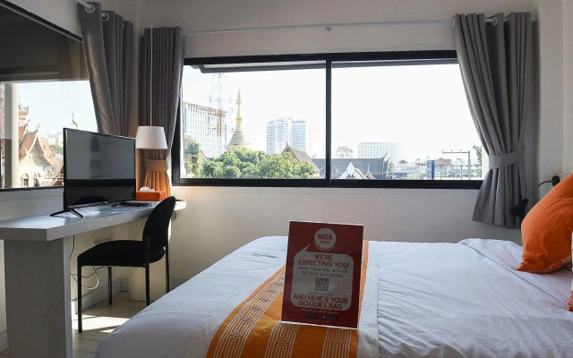 202 Hotel & Restaurant by NIDA Rooms