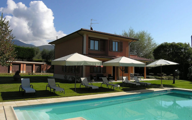 Villa in Tuscany With Pool