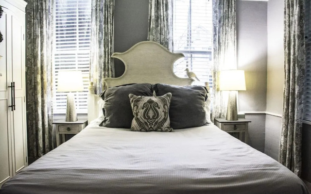Suites on Cannon