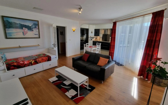 Geräumiges und Modernes Apartment Tara am Meer