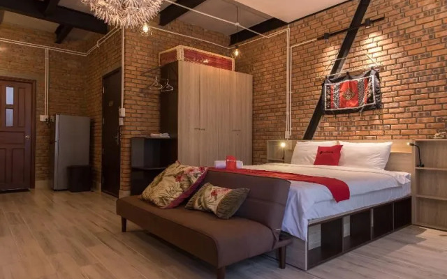 RedDoorz Plus @ An Thuong 3