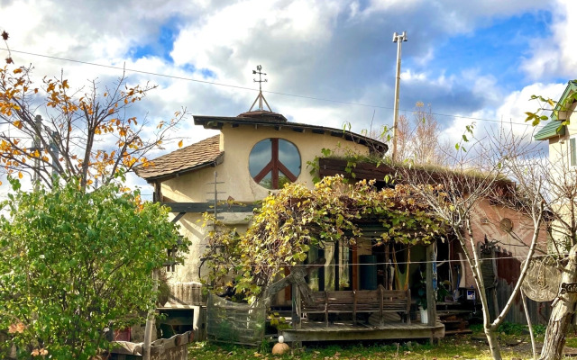 Tida House