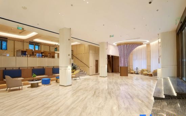 Jinglai Hotel·Selection (Shanghai Daning Lingshi Park)