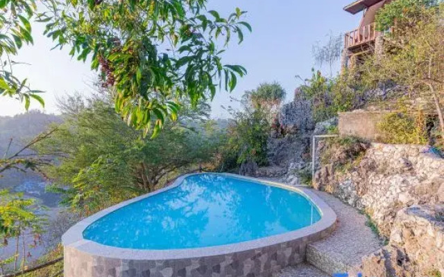 Baron Beach Bungalow
