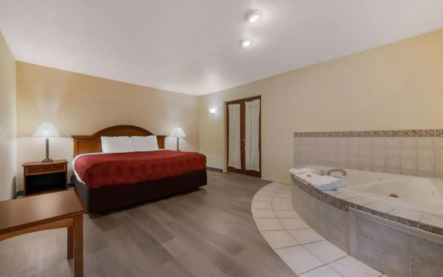 Americas Best Inns Iron Mounta