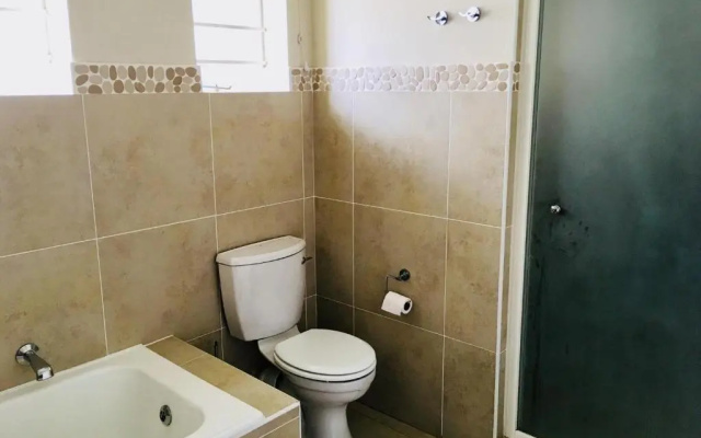 99 Beachyhead Drive, Plett