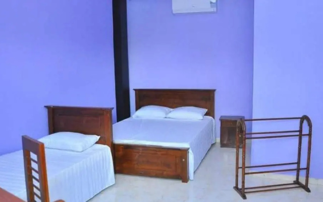 Omega Hotel & Motel