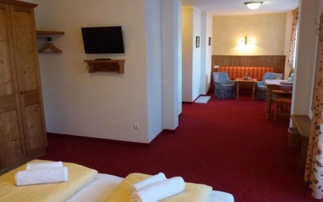Hotel Garni Landhaus Trenkenbach