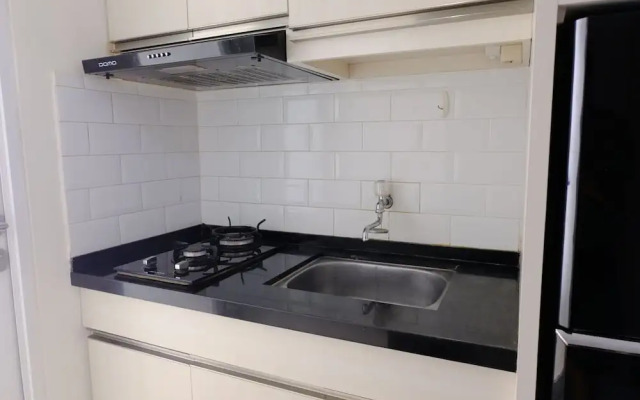 Stylish Modern 2Br Apartment At Parahyangan Residence
