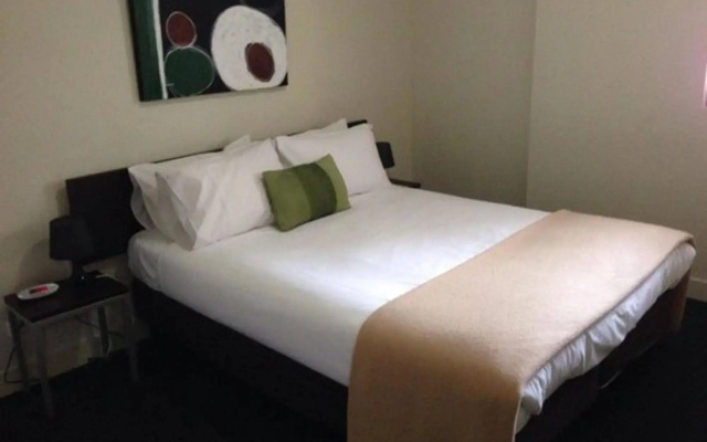 Plum Carlton Serviced Apartments
