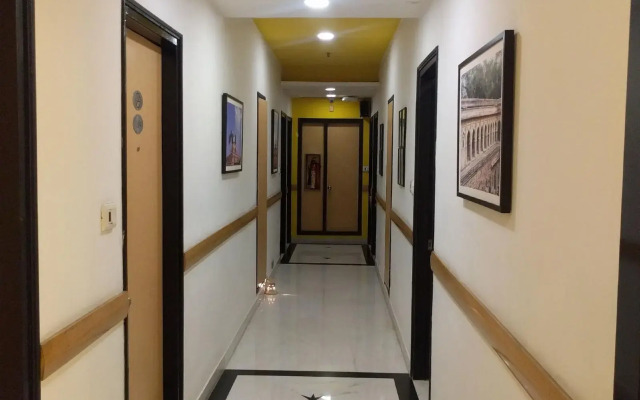 Lemon Tree Hotel, Udyog Vihar, Gurugram