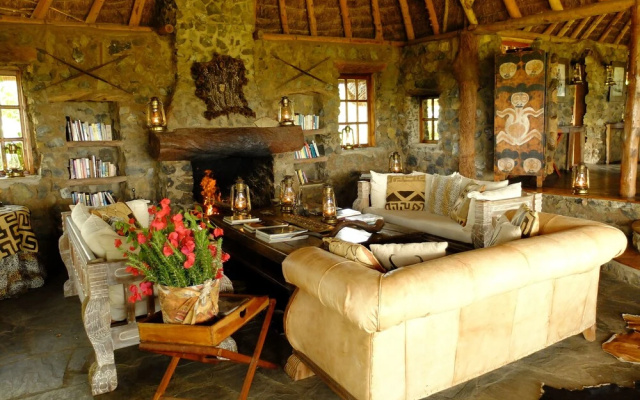 Kanzi House
