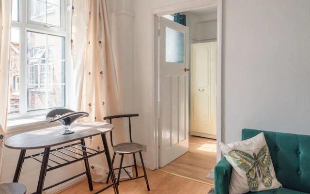 Bright and Comfortable 1 Bedroom Near Marble Arch