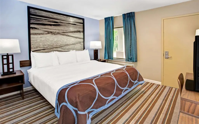 Super 8 By Wyndham Asbury Park