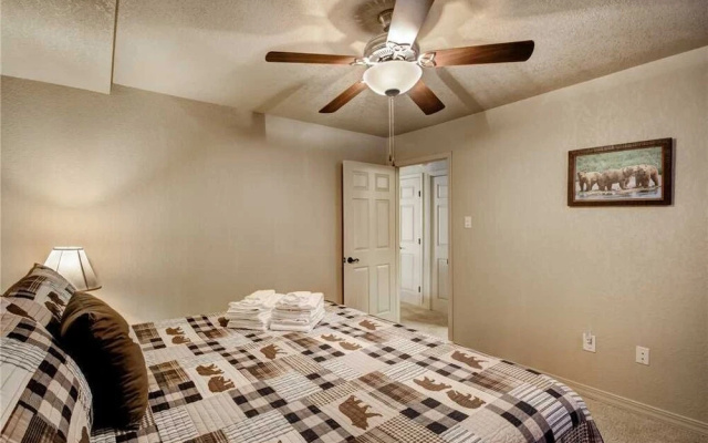 Elk Mountain House