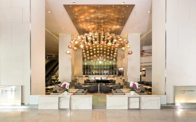Pathumwan Princess Hotel
