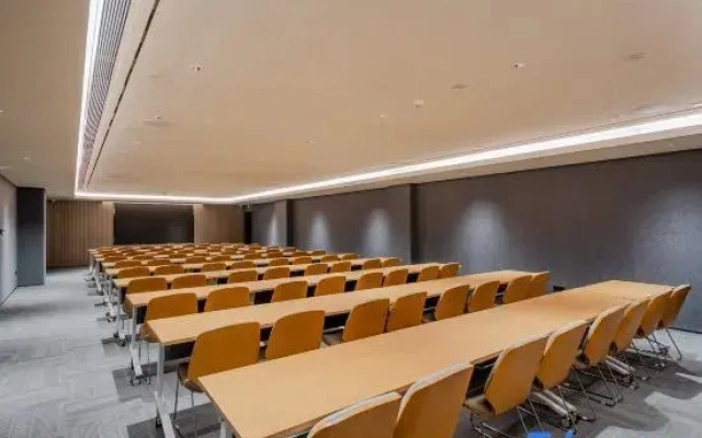JI Hotel (Zhuji Wanda Plaza)