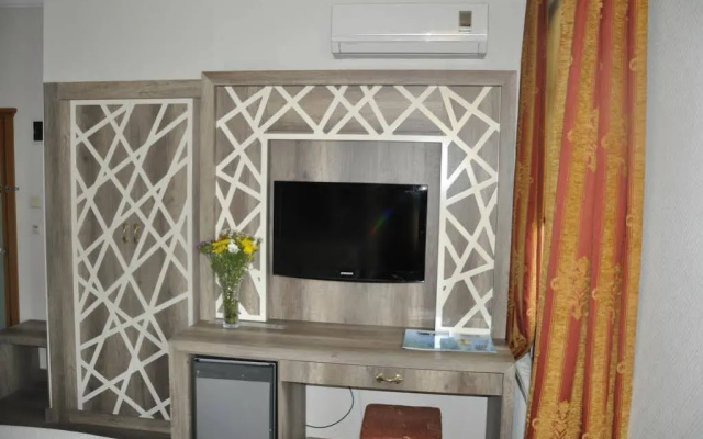 Bozdogan Hotel
