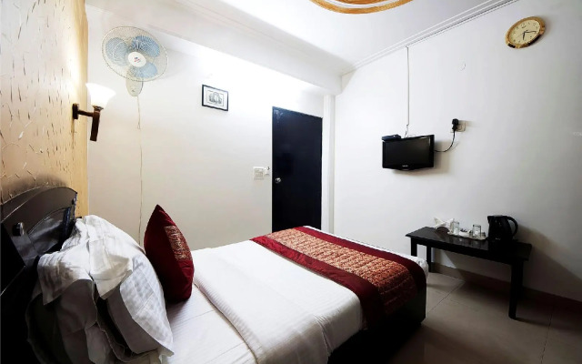 Oyo 19046 Hotel Airport Suites