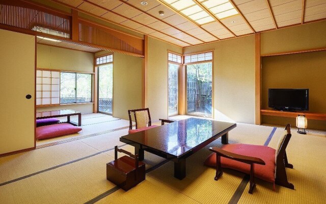 Отель Aizu Ashinomaki Onsen Hanare Япония, Айдзувакамацу - отзывы, цены и фото номеров - забронировать отель Aizu Ashinomaki Onsen Hanare онлайн
