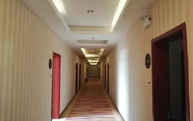 Zhenglanqi Chahar Business Hotel