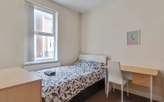 Spacious Apartment in Coventry Near Coventry University
