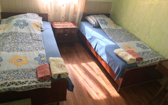 Отель Guest House Garniresthost комната для гостей