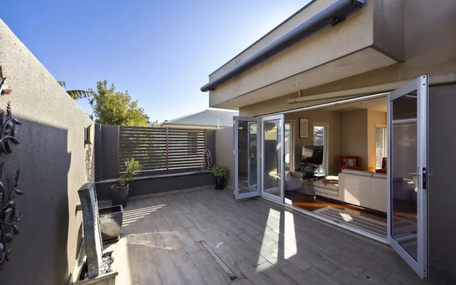 Spacious 3-bed Townhouse Near Dromana Beach